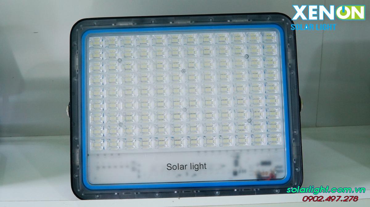 Đèn Led năng lượng mặt trời