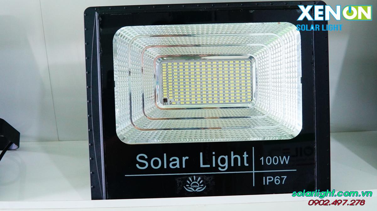 Đèn Led năng lượng mặt trời