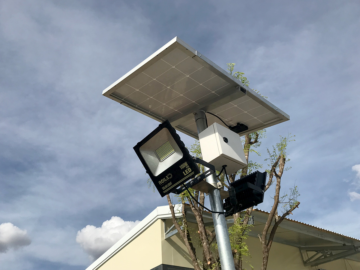 đèn solar light Roiled 100w đèn solar light Roiled 100w