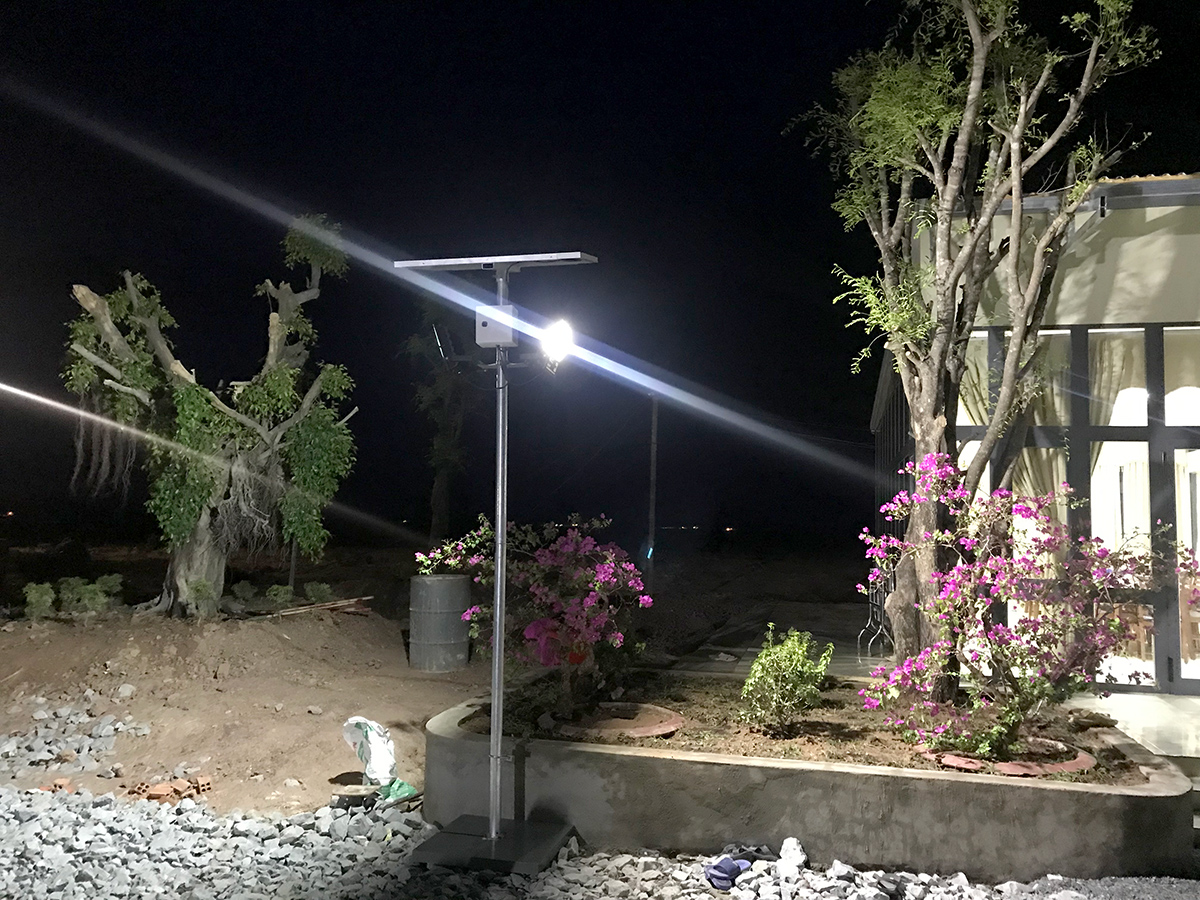 đèn solar light Roiled 100w